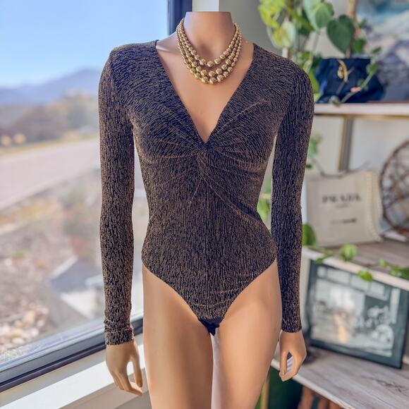 NWT Miami of Francescas Metallic Twist Front Stretch Long Sleeve Body Suit-Small - Picture 6 of 11